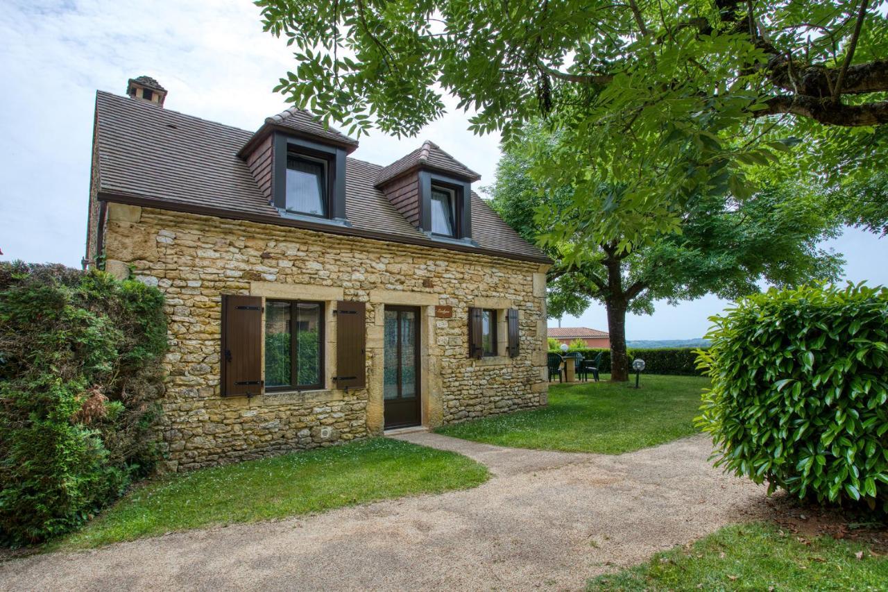 Combas Village De Gites Saint-Crépin-et-Carlucet المظهر الخارجي الصورة