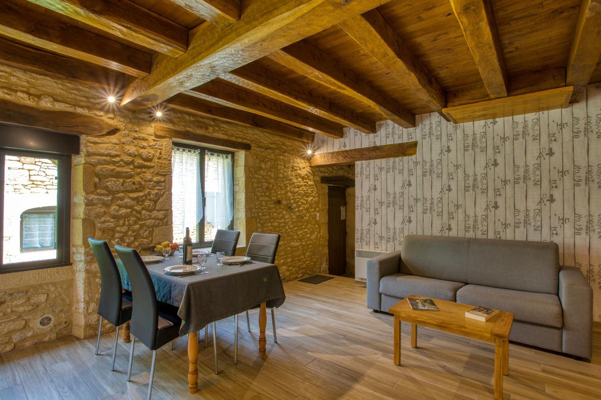 Combas Village De Gites Saint-Crépin-et-Carlucet المظهر الخارجي الصورة